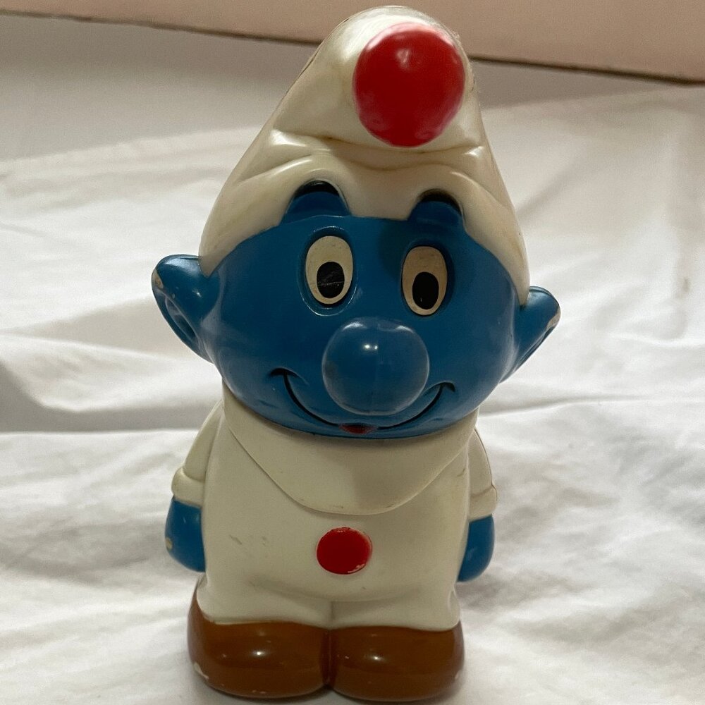Vtg Smurf Windup Musical Walking Toy 1982 ILLCO Peyo White Blue The Smurfs VIDEO